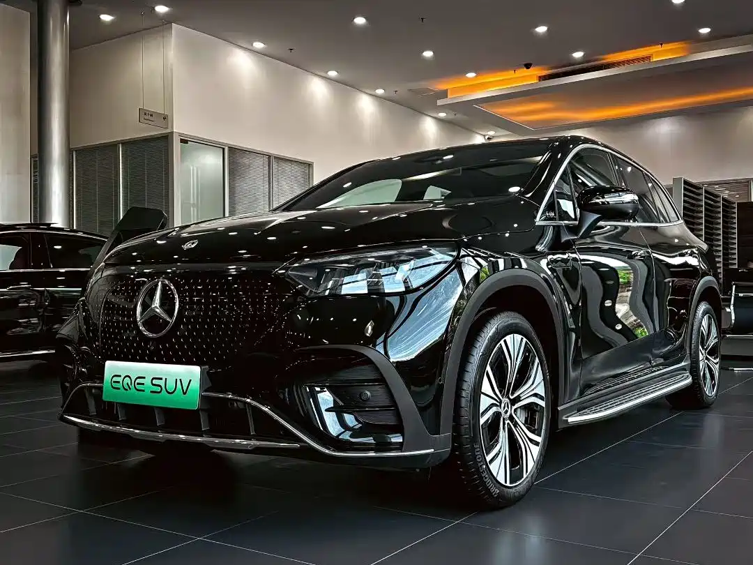 Mercedes-Benz EQE SUV 2024