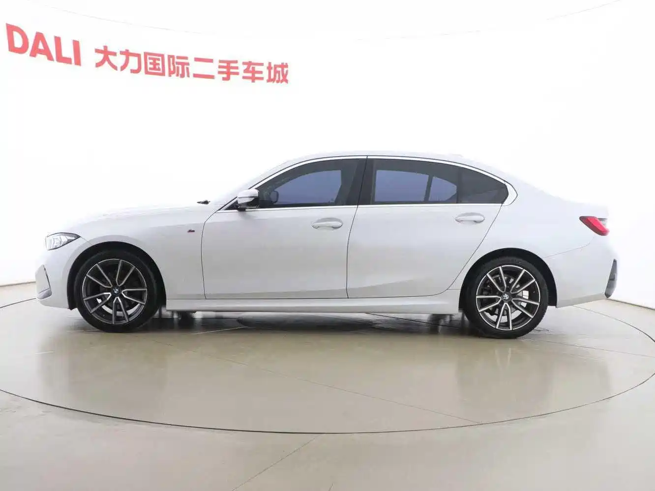 BMW 3 Series 2023 320Li M Sport Package фото 2
