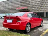 Фото 7 - Honda Civic