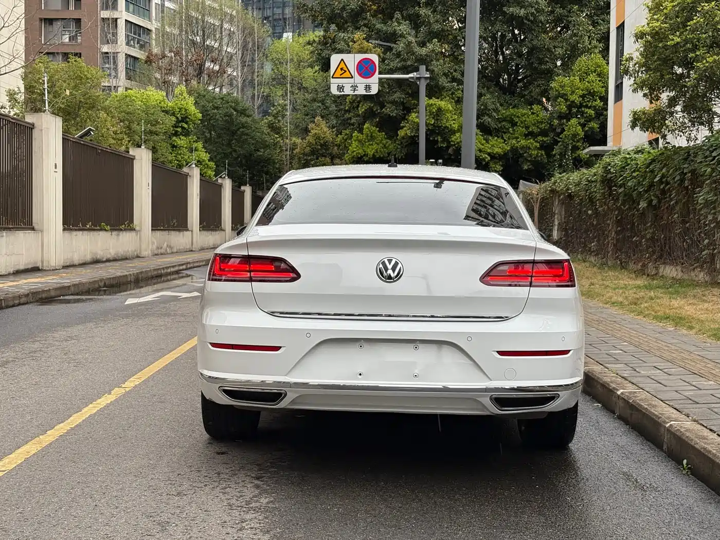 Volkswagen FAW-Volkswagen CC 2019 330TSI Elegance Edition China VI фото 17