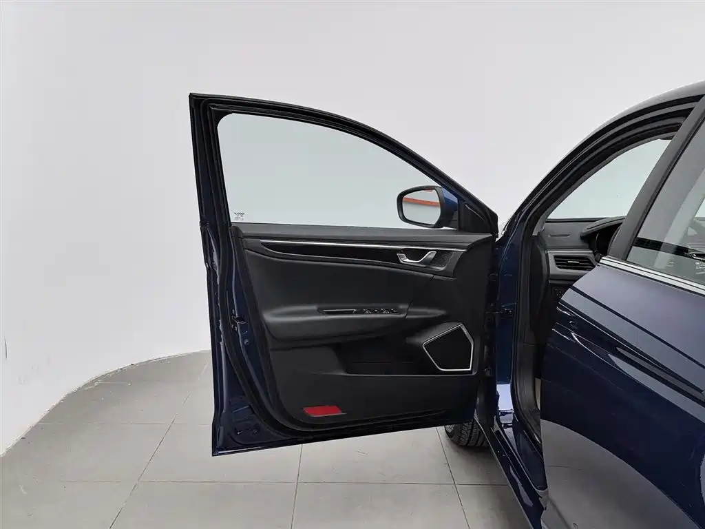 GEELY AUTOMOBILE EMGRAND GL