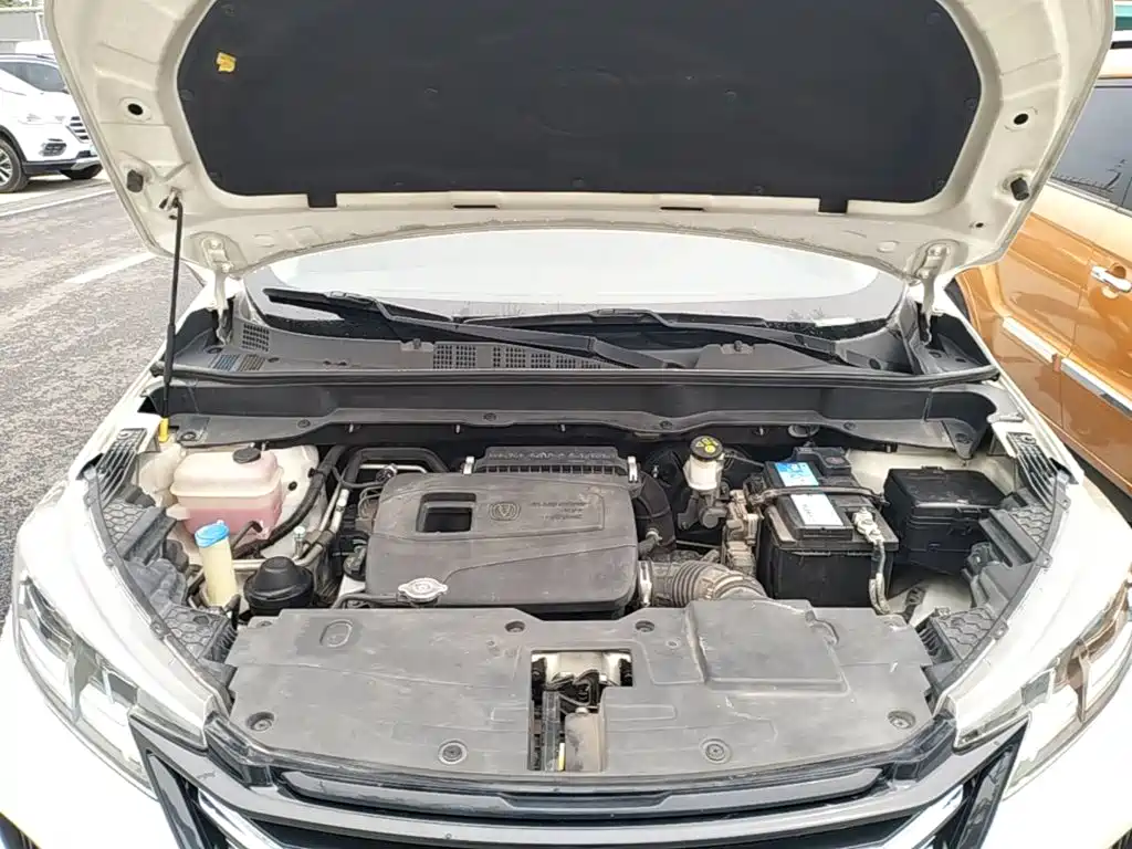 Changan CS15 2019 2019 1.5L Auto Progressive China VI