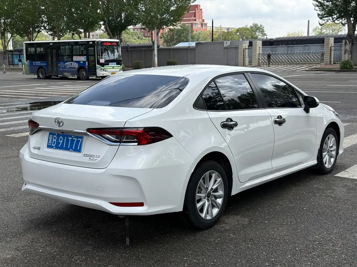 Toyota Corolla 2023 1.2T Elite Edition фото 6