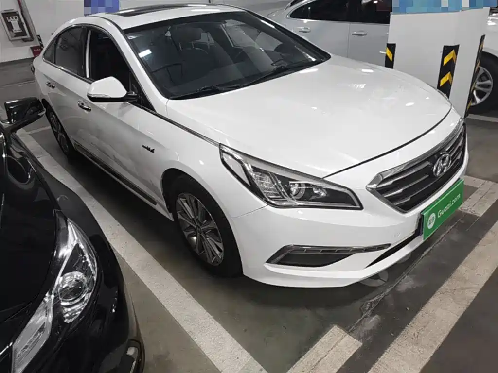 Hyundai Sonata 2015 1.6T GLS Smart фото 4