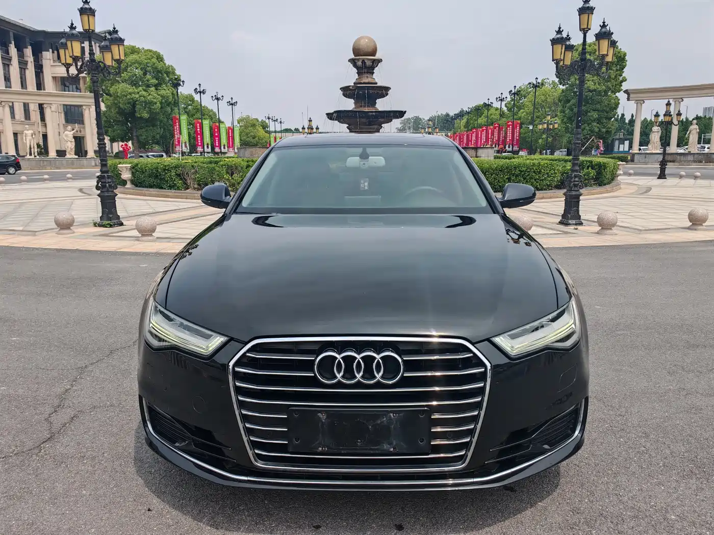 Audi A6L 2018 30th Anniversary 35 TFSI Fashion фото 2