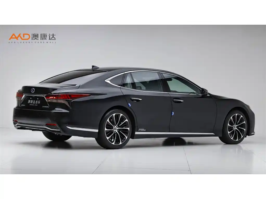 Lexus LS 2021 500h Executive Edition фото 3