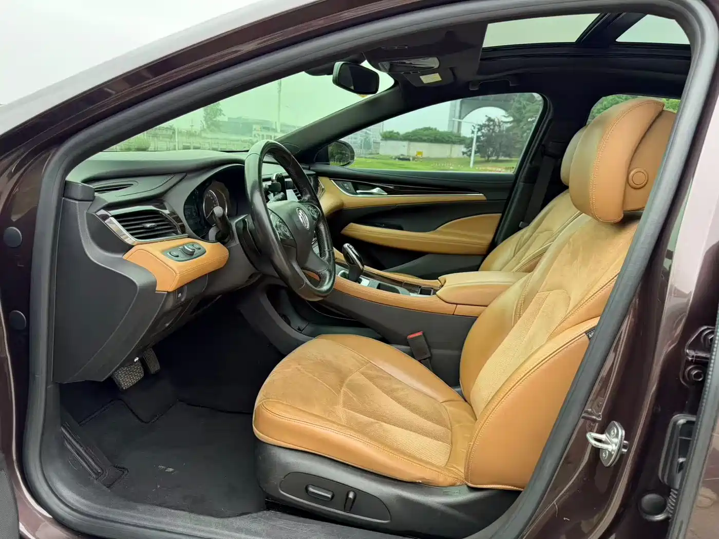 Buick LaCrosse 2018 Model 28T Elite Edition фото 4