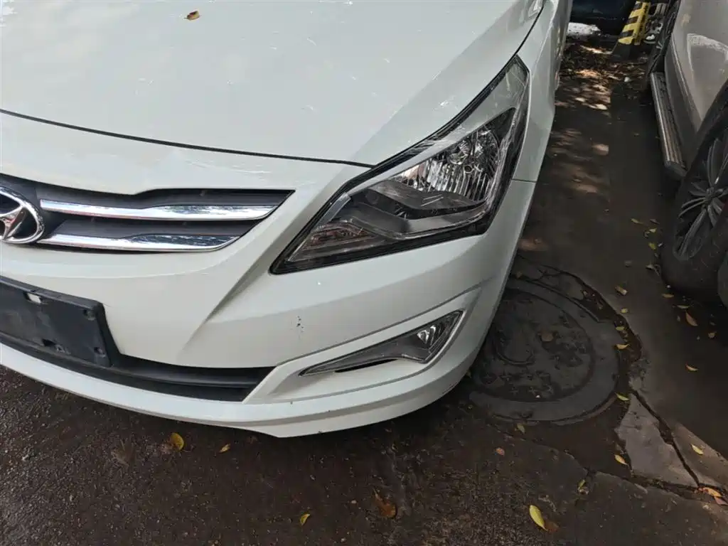 Hyundai Verna 2016 1.4L Automatic Smart GLS фото 24