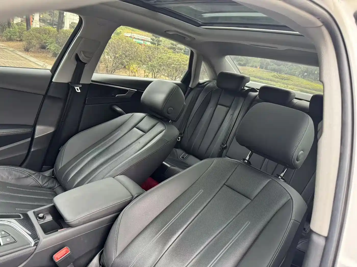 Audi A4L 2020 40 TFSI Luxury Elegance фото 7