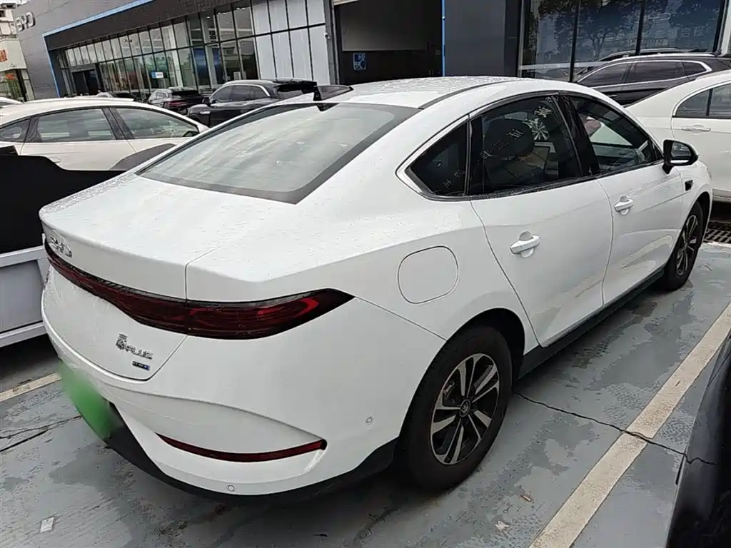 BYD Qin PLUS 2025 DM-i Smart Drive Edition 55KM Surpassing Type фото 7