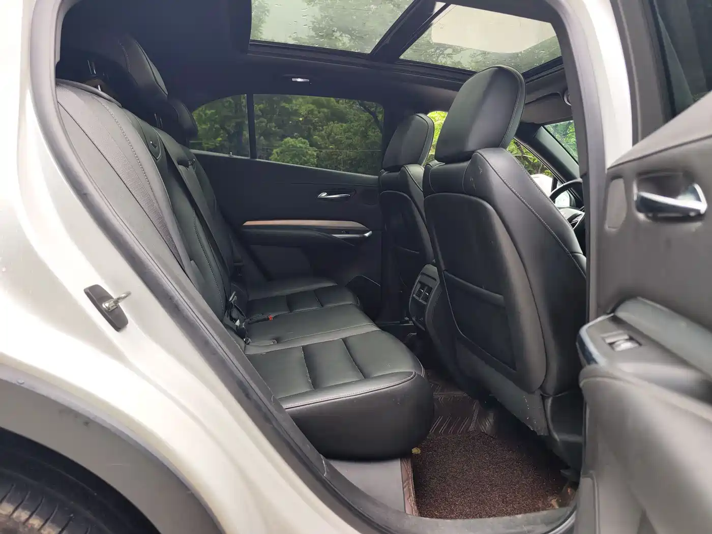 Cadillac XT4 2020 28T FWD Leading Trim фото 15