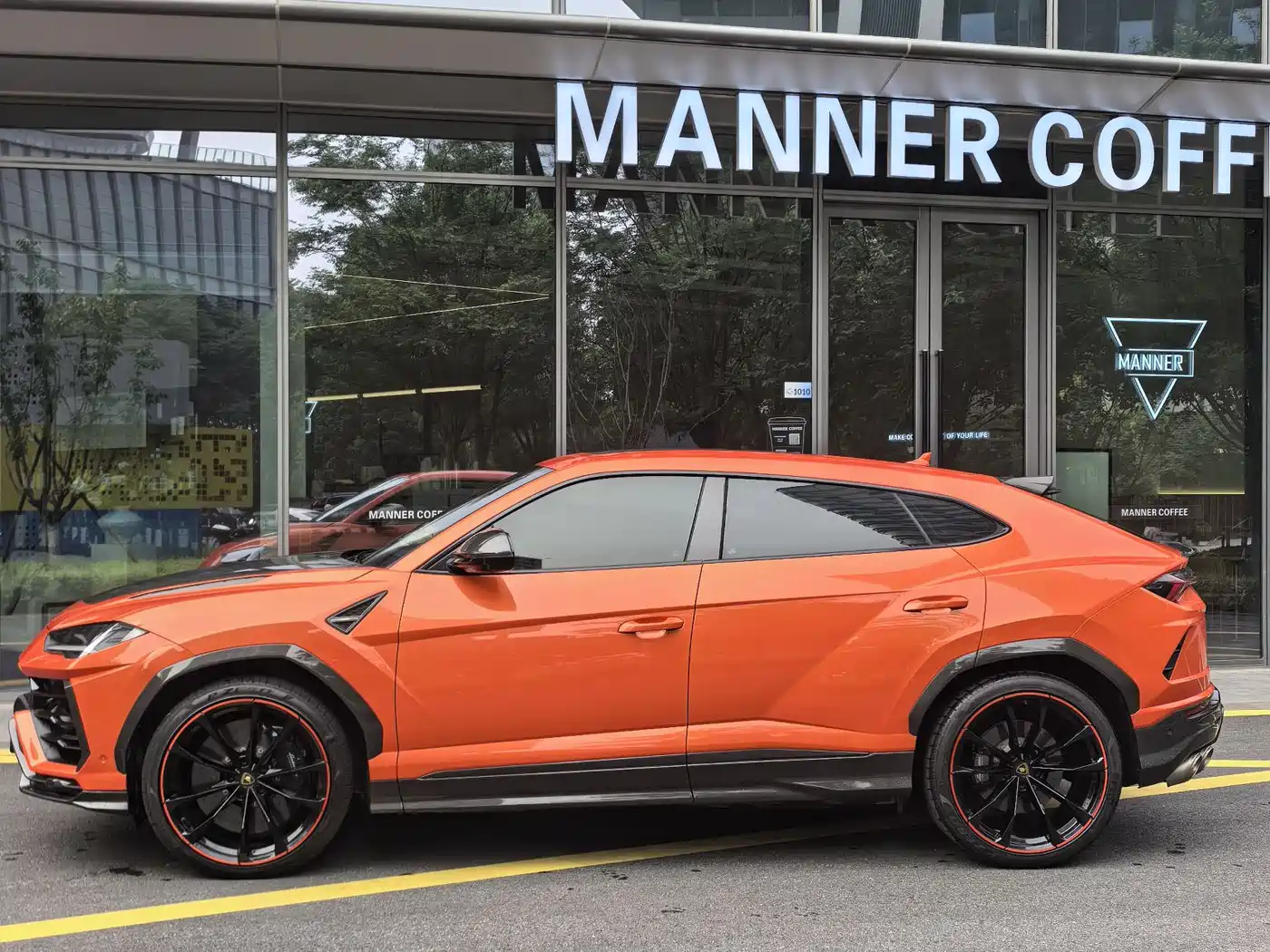 Lamborghini Urus 2021 4.0T V8 фото 15