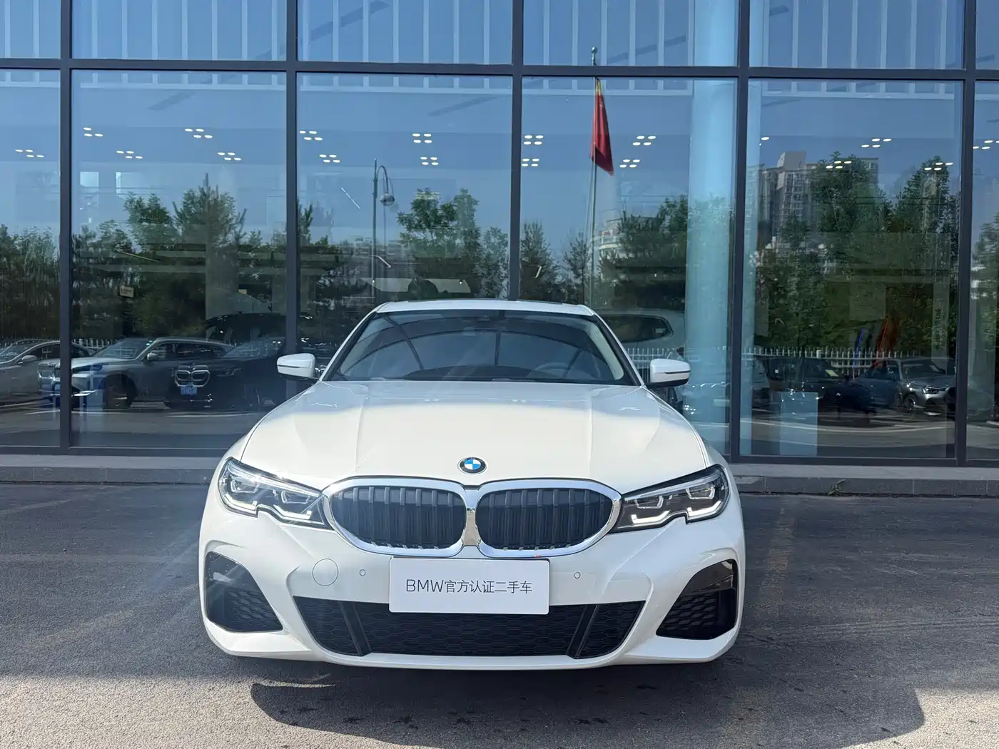 BMW 3 Series 2021 325Li M Sport Package фото 2