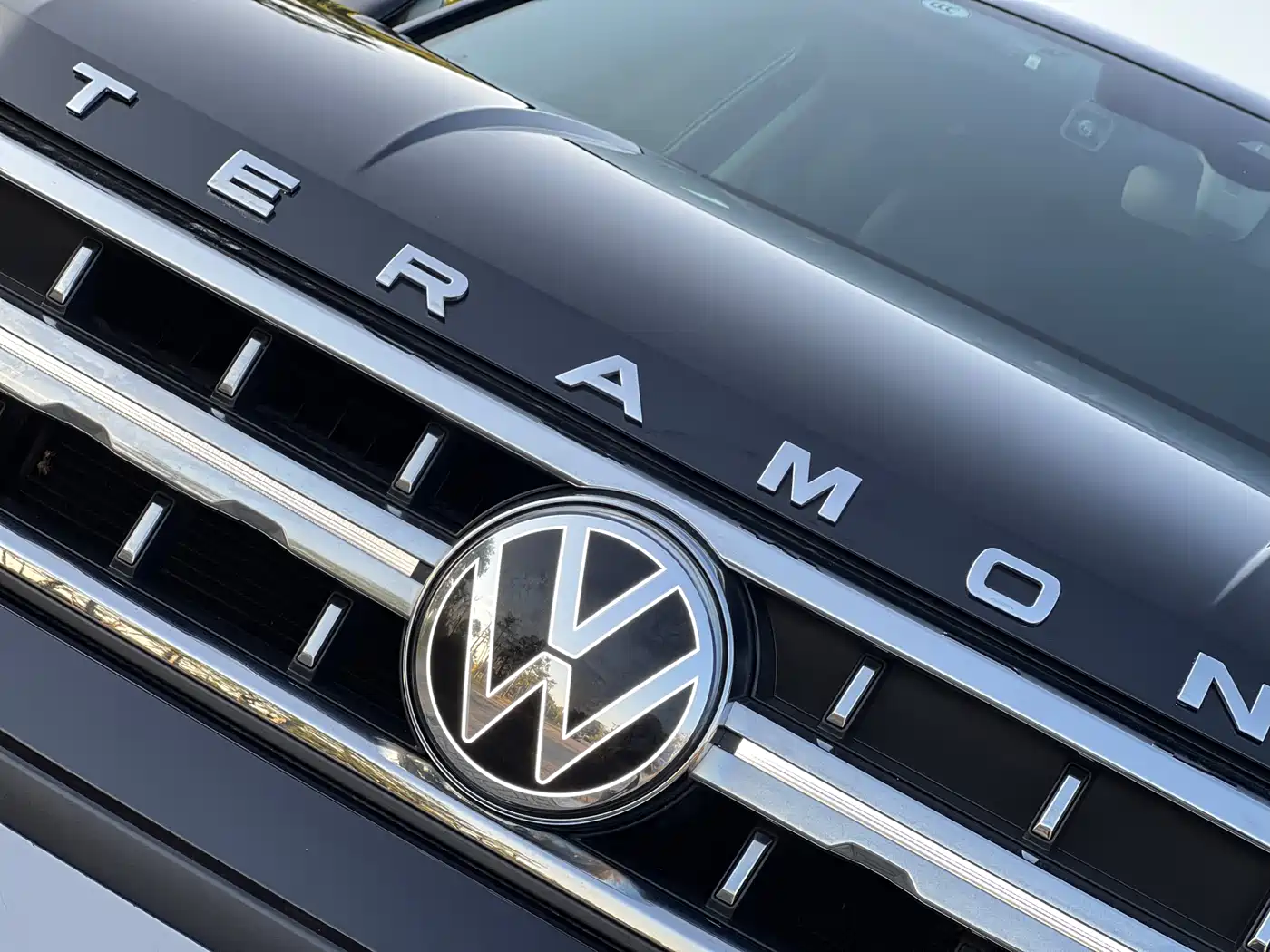 Volkswagen Teramont 2022 330TSI 2WD Premium Luxury фото 12