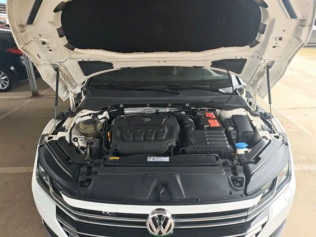 Volkswagen FAW-Volkswagen CC 2020 330TSI Glamour Version China VI фото 20