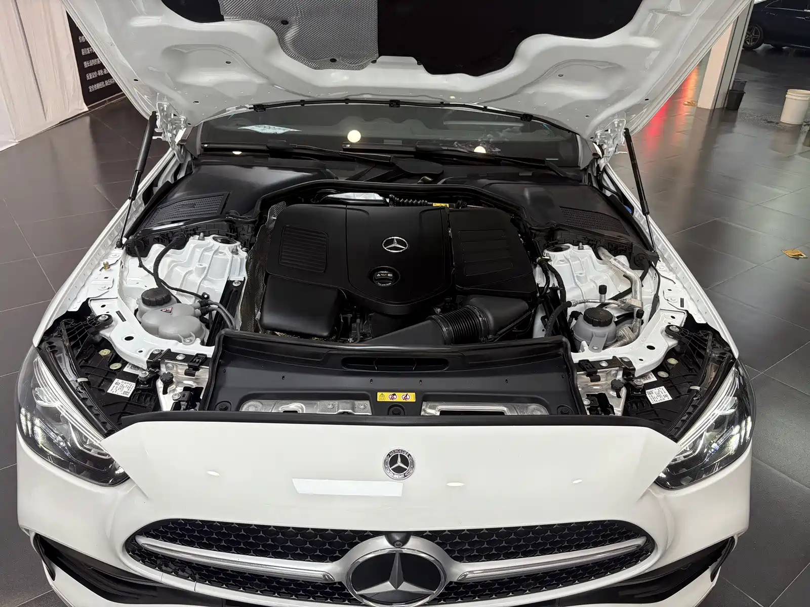 Фото 21 - Mercedes-Benz C-Class
