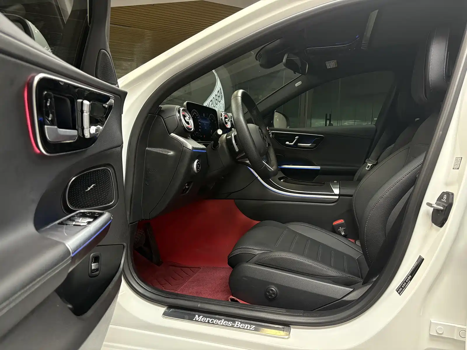Фото 8 - Mercedes-Benz C-Class