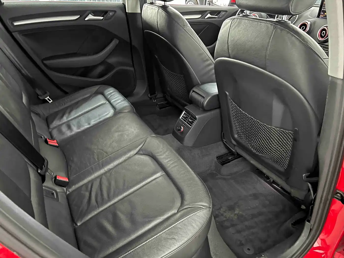 Audi A3 2015 Limousine 40 TFSI Automatic Comfort фото 19