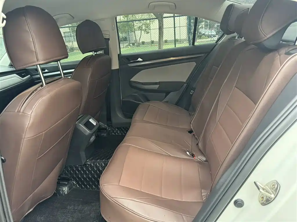 Volkswagen Bora 2023 200TSI DSG Comfort Edition фото 17