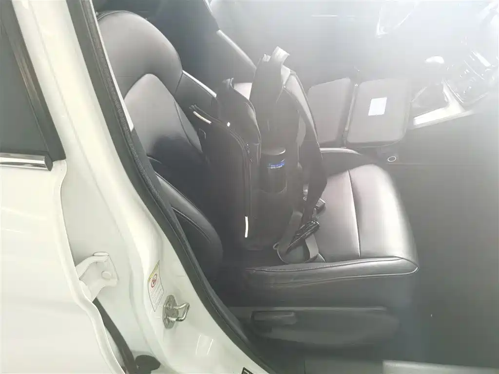 Haval M6 2018 Facelift 1.5T DCT 2WD Elite Edition фото 20