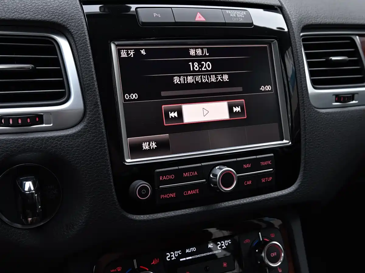 Volkswagen Touareg 2011 3.0TDI Diesel Standard фото 13