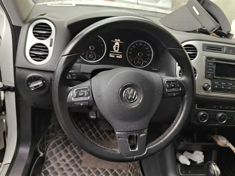 Volkswagen Tiguan 2016 280TSI Automatic 2WD Silk Road Comfort фото 15