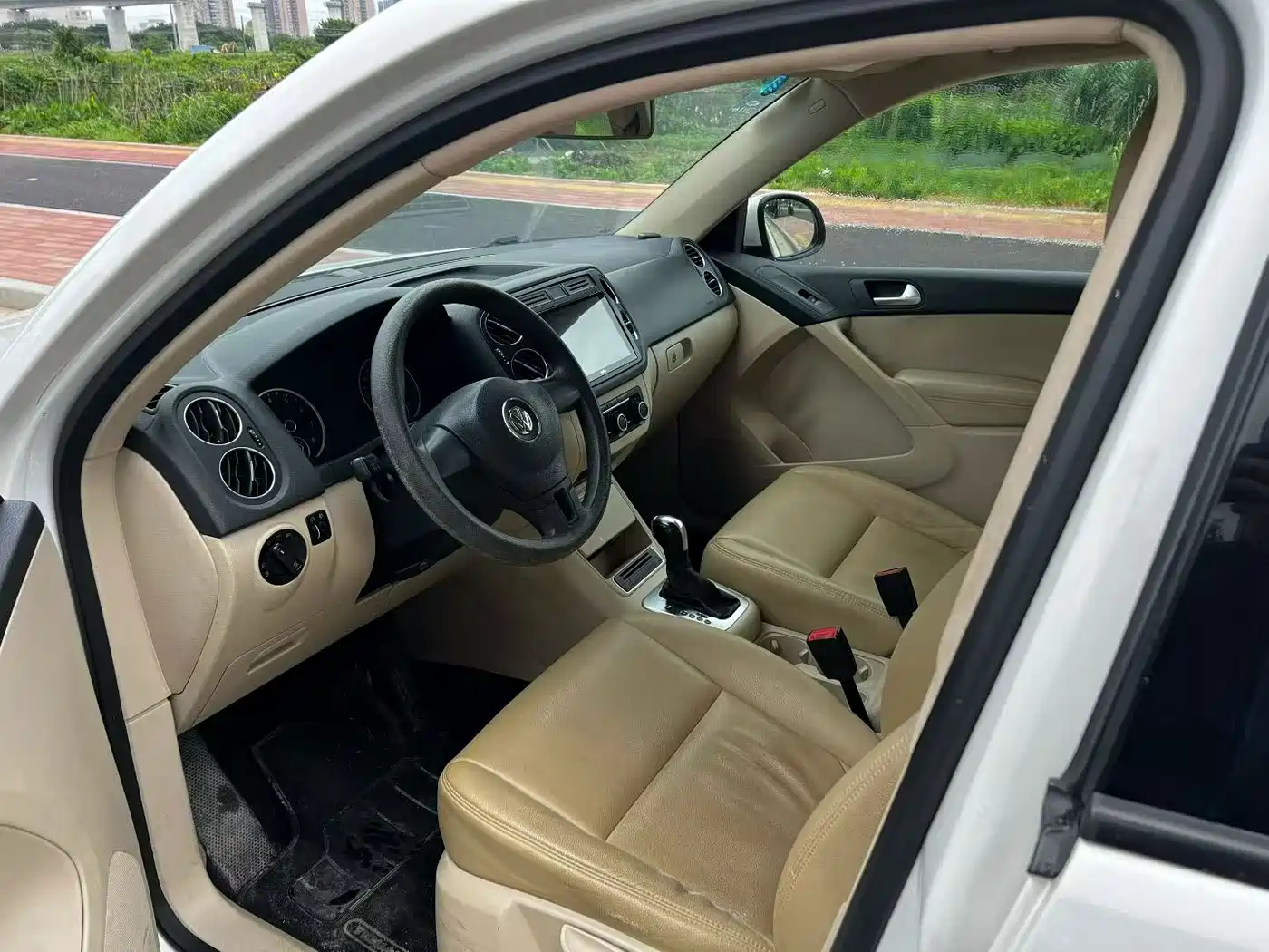 Volkswagen Tiguan 2015 1.8TSI Automatic 2WD Trendline фото 4