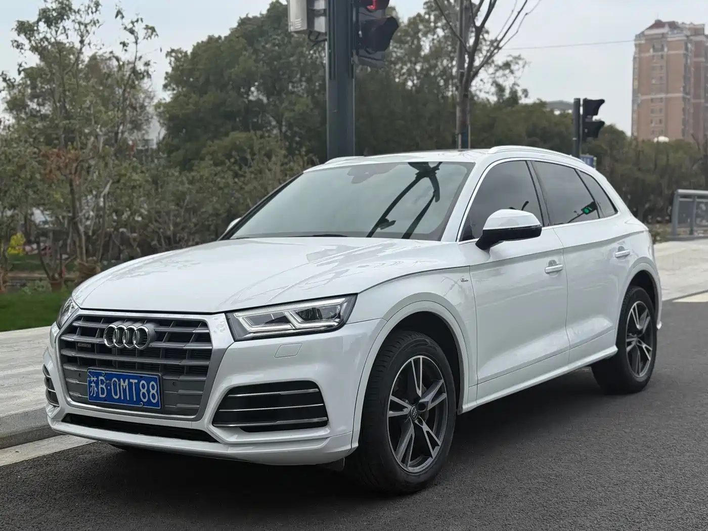 Audi Q5L 2020 40 TFSI Prestige Fashion