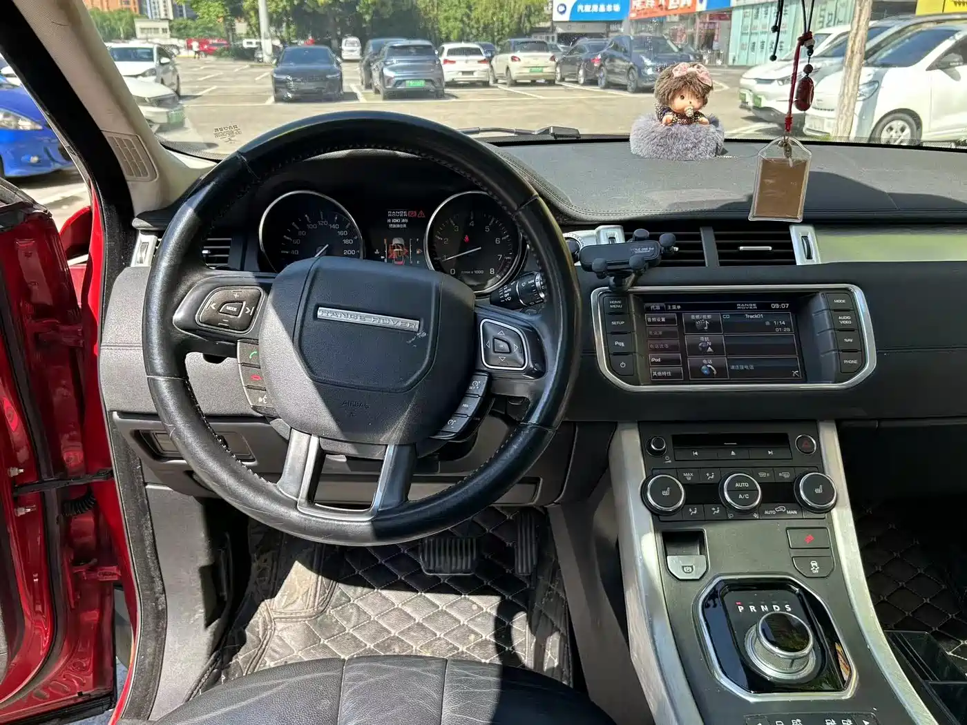 Land Rover Range Rover Evoque (Import) 2013 2.0T 5-door Premium Edition фото 15