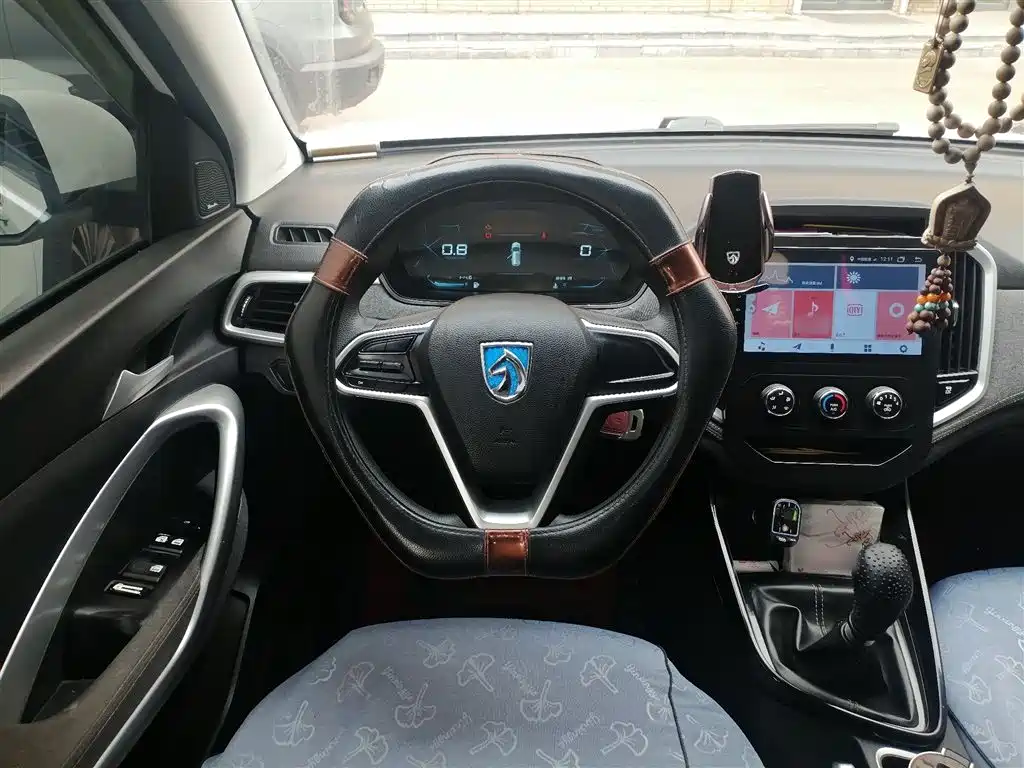 Baojun 530 2020 2020 1.5T Manual Comfort 6-seater