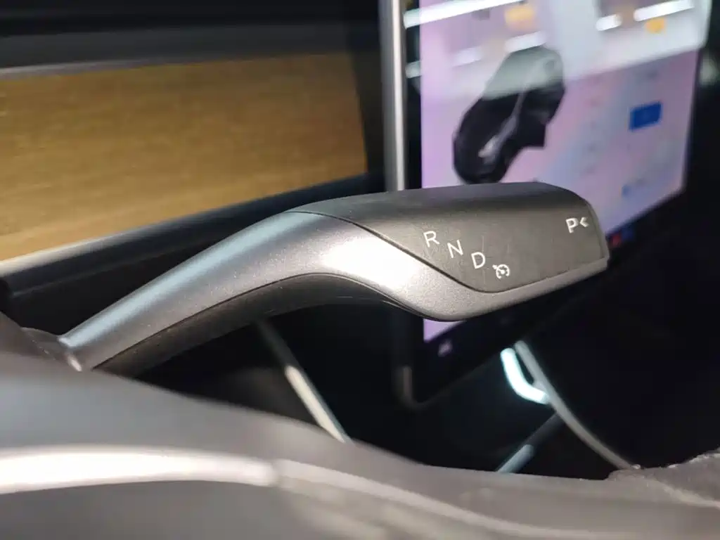 Tesla Model 3 (Import) 2020 2019 Long Range All-Wheel Drive Edition