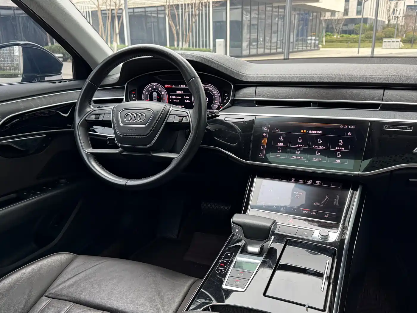 Audi A8 2018 A8L 55 TFSI quattro Launch Elite фото 18