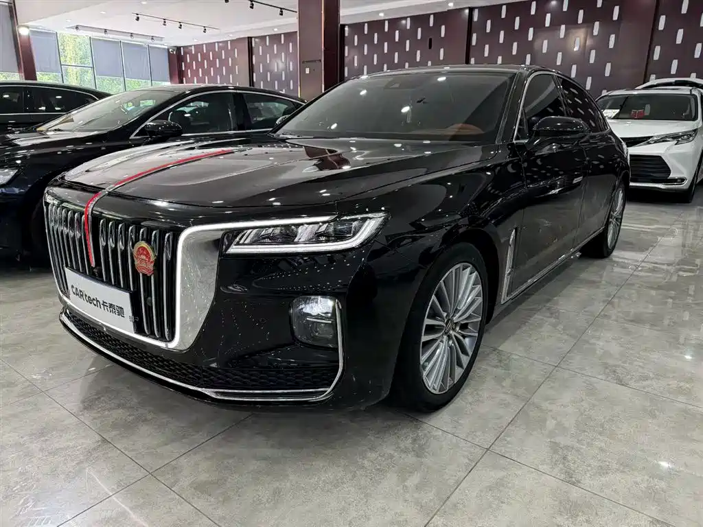 Hongqi H9 2022 2.0T Smart Connect Flag Enjoy Edition