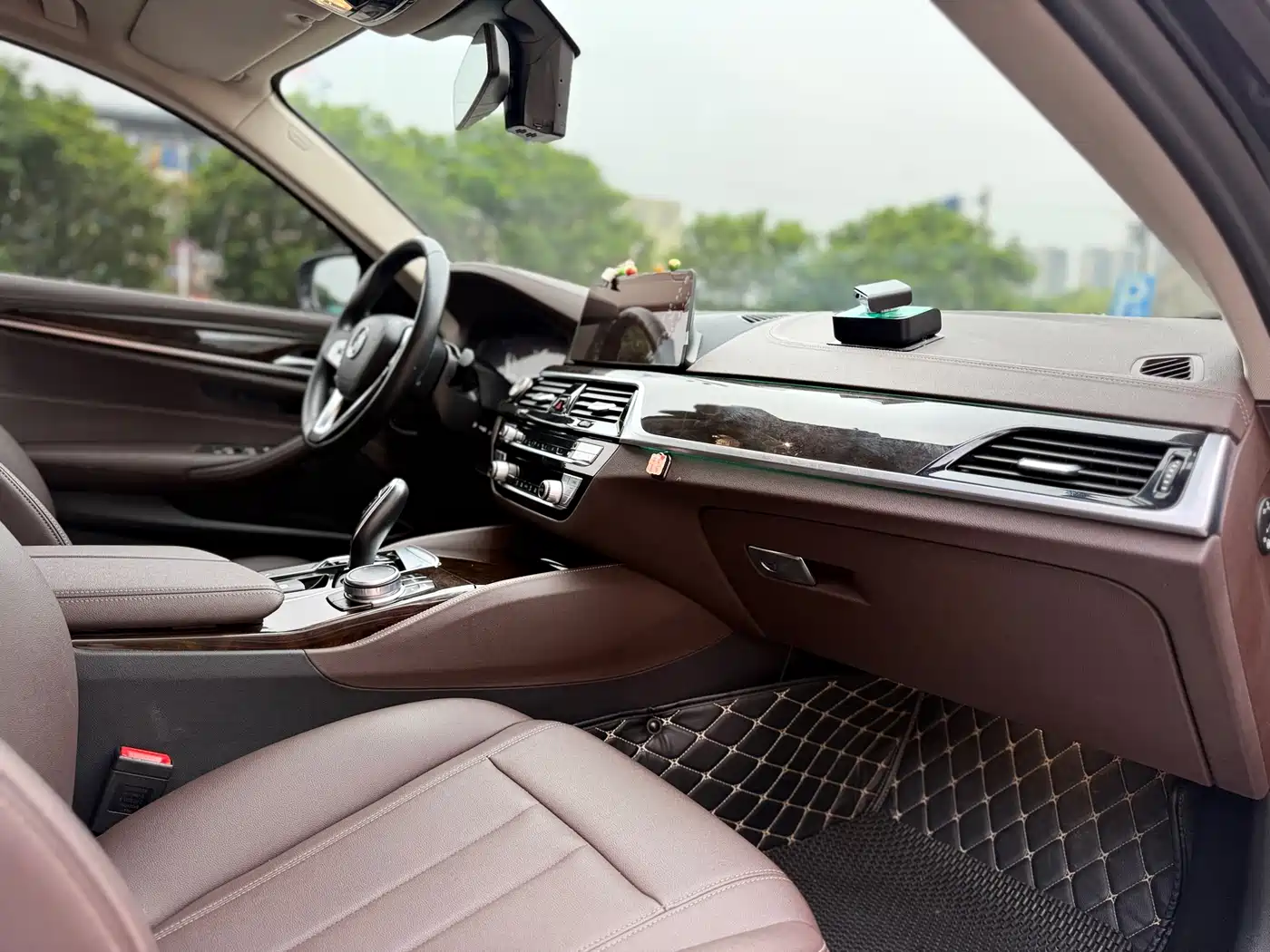 BMW 5 Series 2020 525Li Luxury Package фото 20
