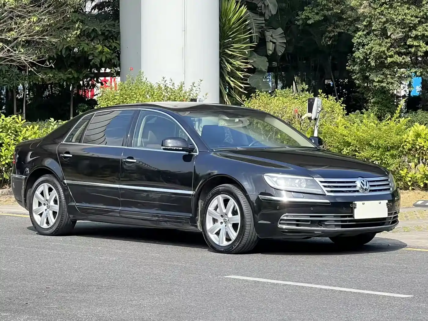 Volkswagen Phaeton 2014 3.0L Business Edition фото 10