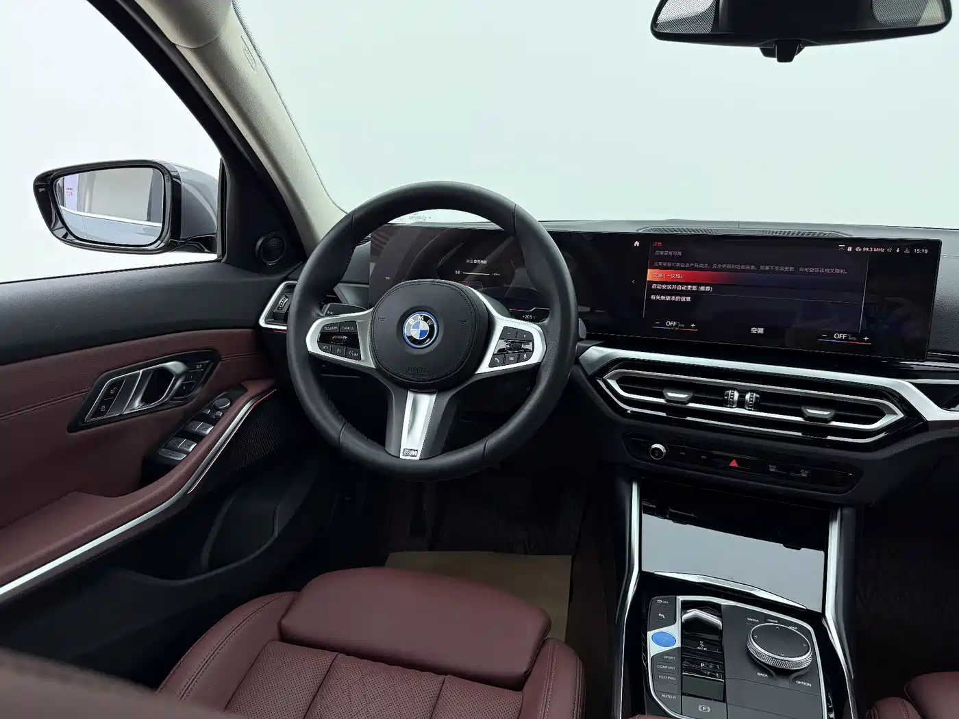BMW i3 2022 eDrive 35 L фото 10