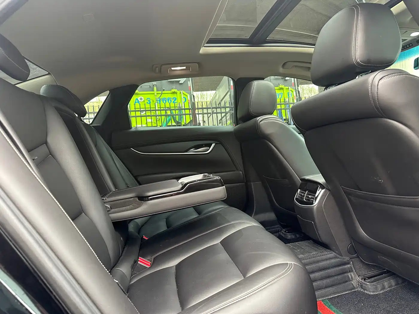Cadillac XTS 2018 28T Technology фото 11