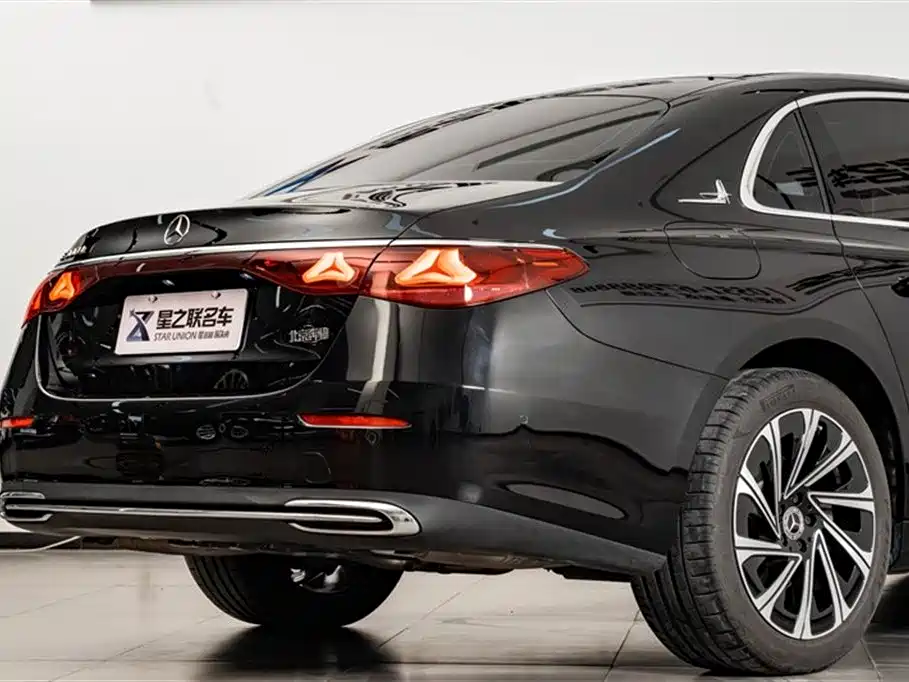 Mercedes-Benz E-Class 2024 Facelift E 300 L Luxury фото 8