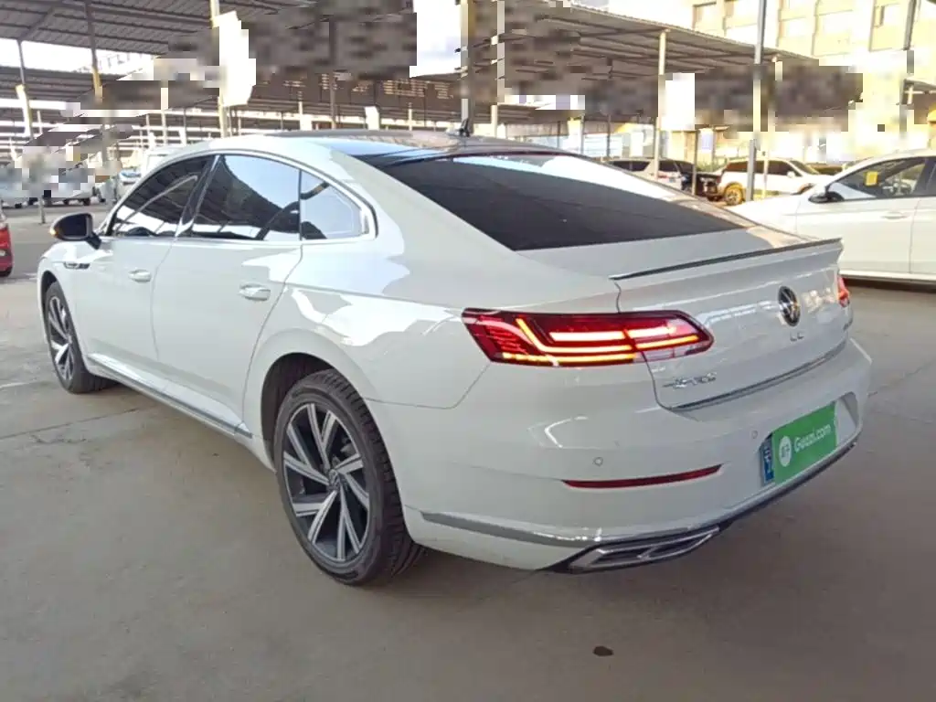 Volkswagen CC 2025 2025 330TSI Dazzling Shared Edition