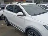 Фото 4 - Roewe RX5