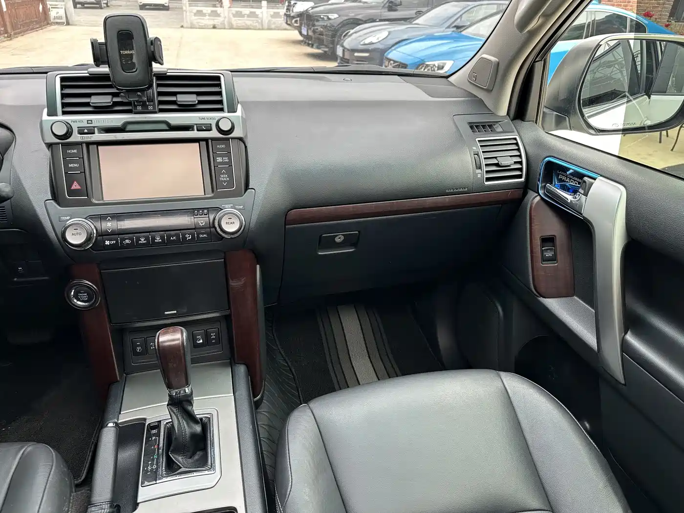 Toyota Prado 2016 3.5L Auto TX-L фото 18