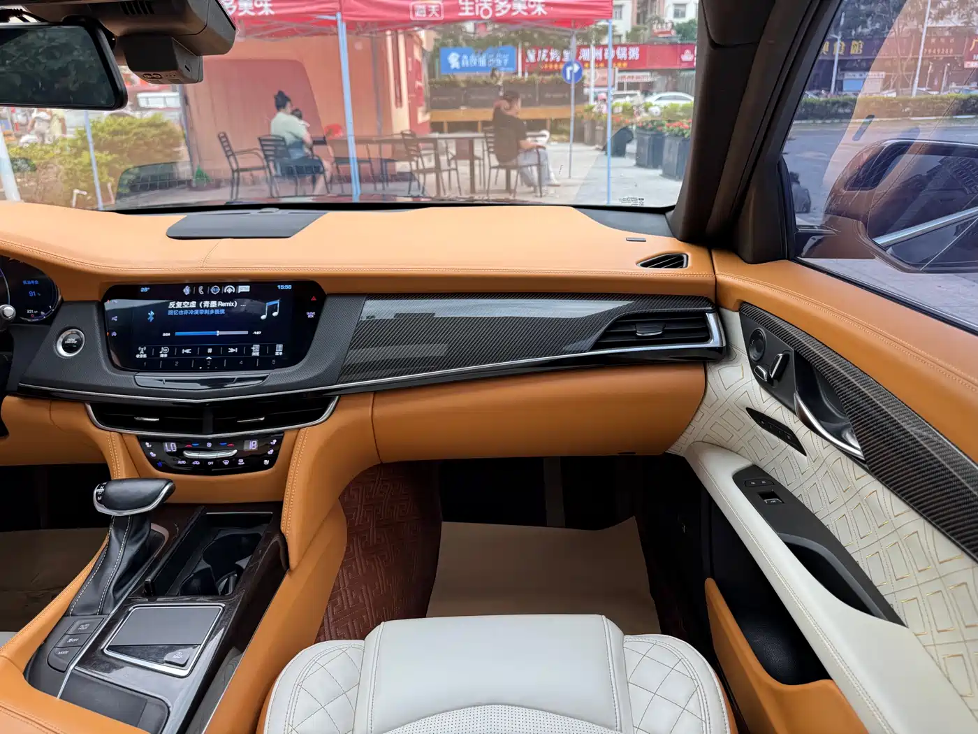Cadillac CT6 2016 40T Leading фото 18
