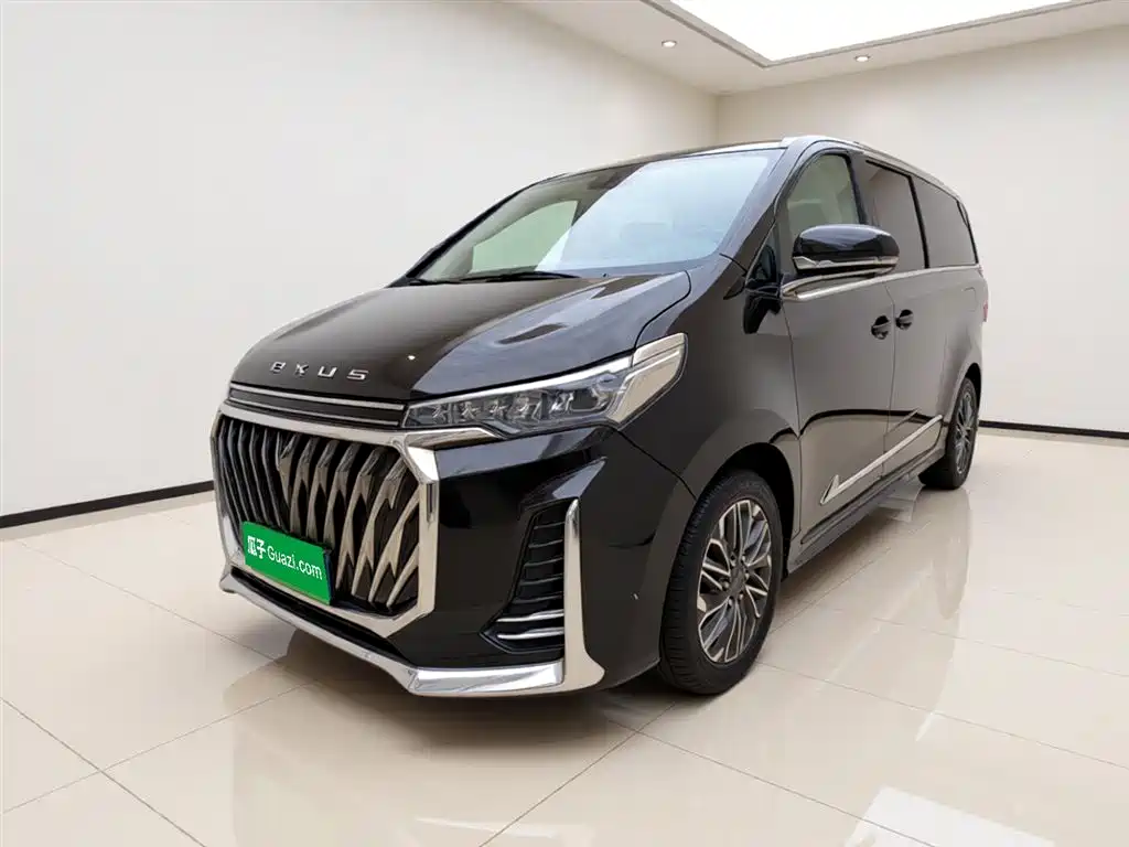 SAIC Maxus Maxus G20 2023 Facelift PLUS 2.0T Gasoline Auto Luxury
