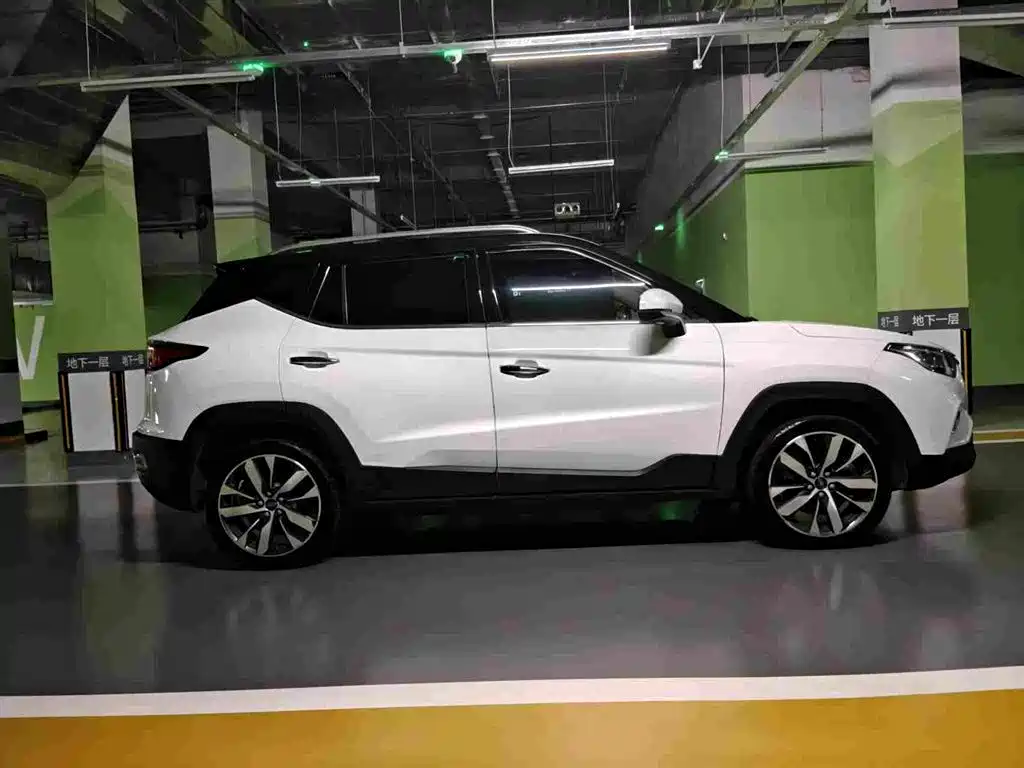 JAC Motors JAC iEVS4 2020 2019 Luxury Intelligent Joy