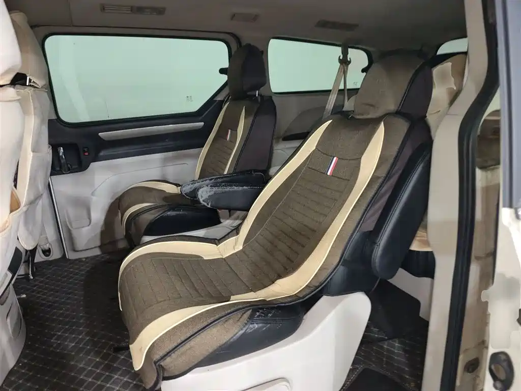 SAIC Maxus Maxus G10 2014 Model Year 2.0T Auto Luxury фото 15