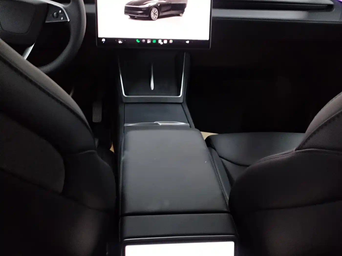 Tesla Model Y L 2026 2025 Facelift Long Range AWD
