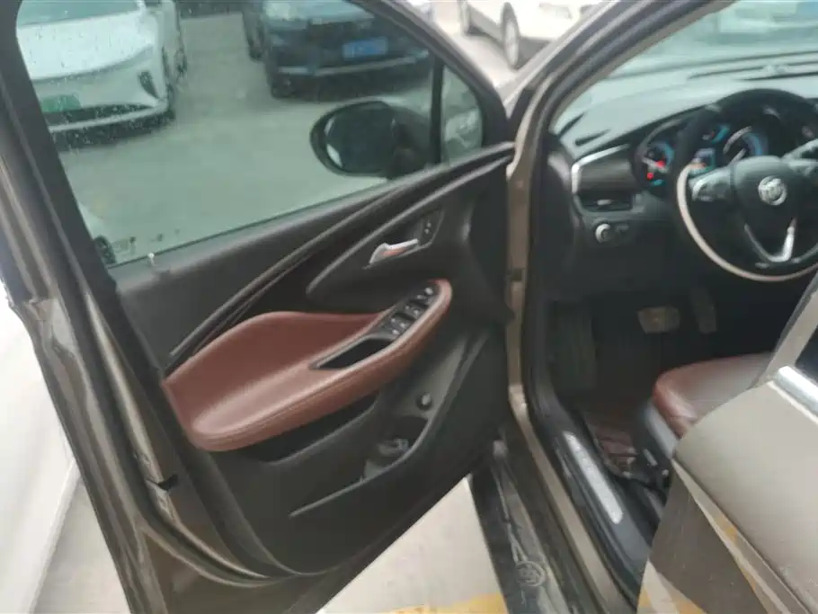 Buick Envision Plus 2017 28T AWD Elite фото 7
