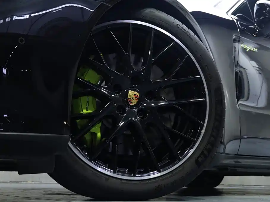 PORSCHE PANAMERA NEW ENERGY