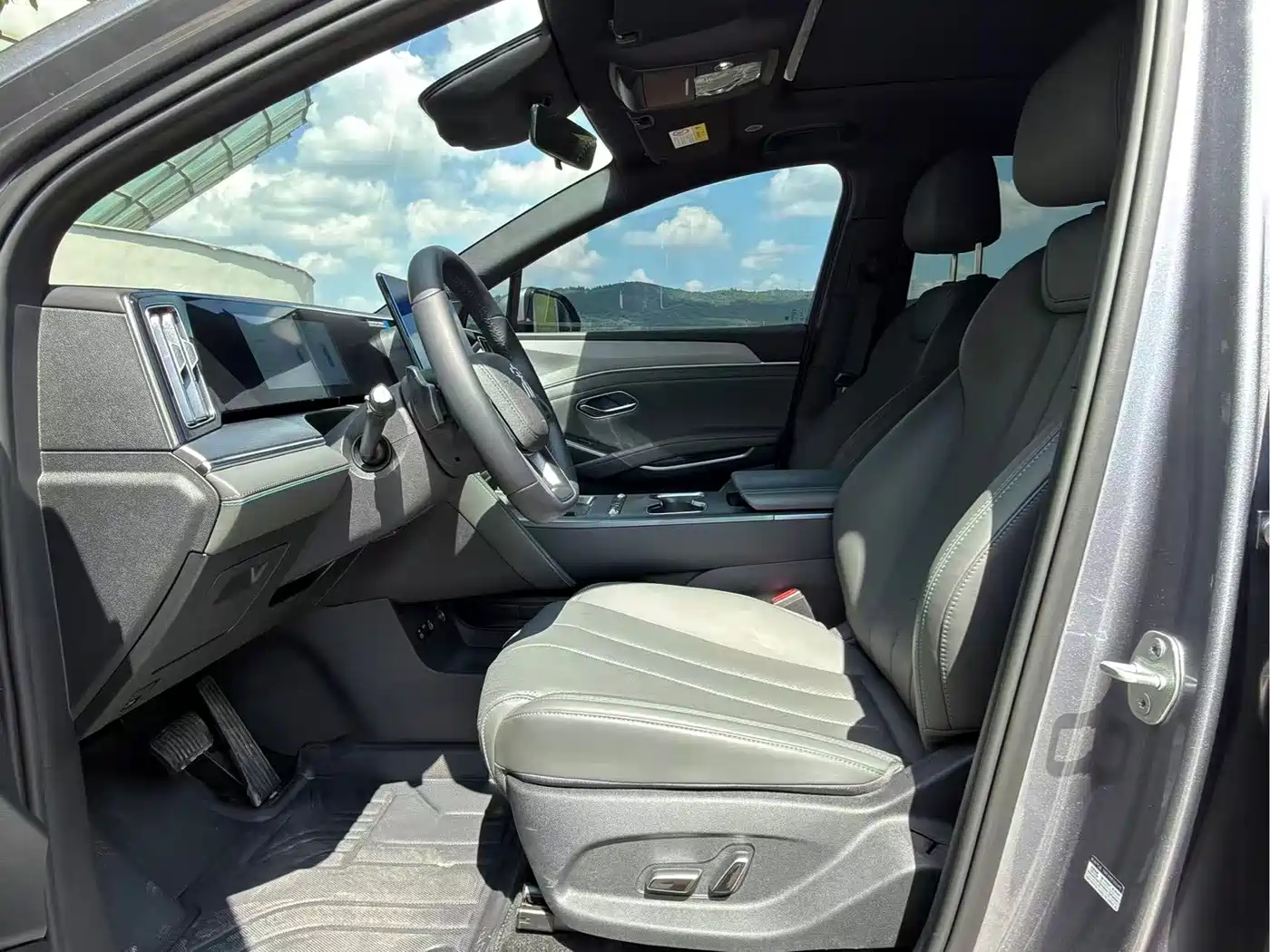 BYD Song L DM-i 2026 2026 DM-i Smart Edition 130KM Superior