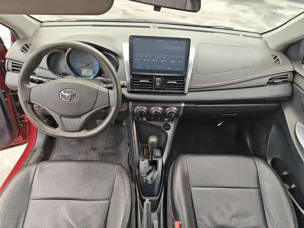 Toyota YARiS L Zhi Xuan 2014 1.3E Automatic Charming Edition фото 10